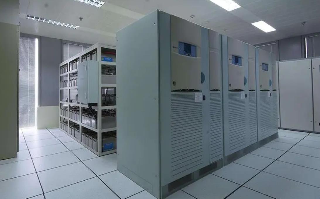 上思UPS 电源的分类