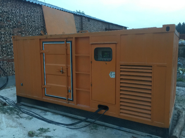 上思发电机组长期使用中，电缆线的敷设路径有哪些要求？